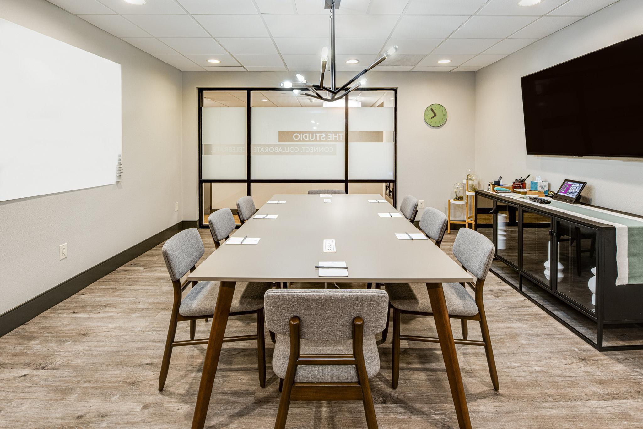 Отель Crowne Plaza Milwaukee South By Ihg Экстерьер фото